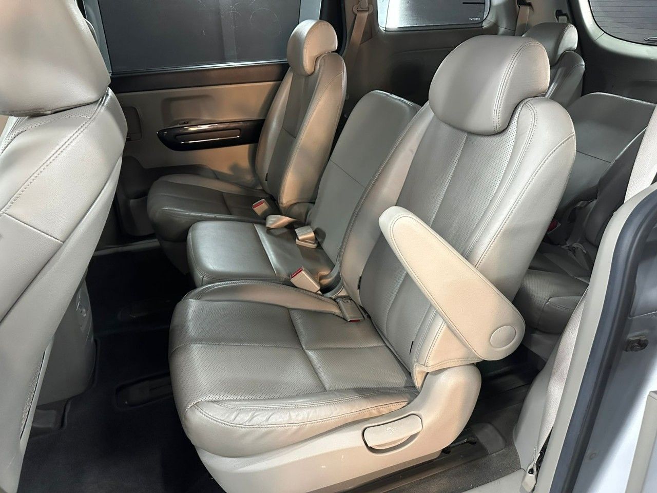 Kia Carnival Usado en Córdoba, deRuedas