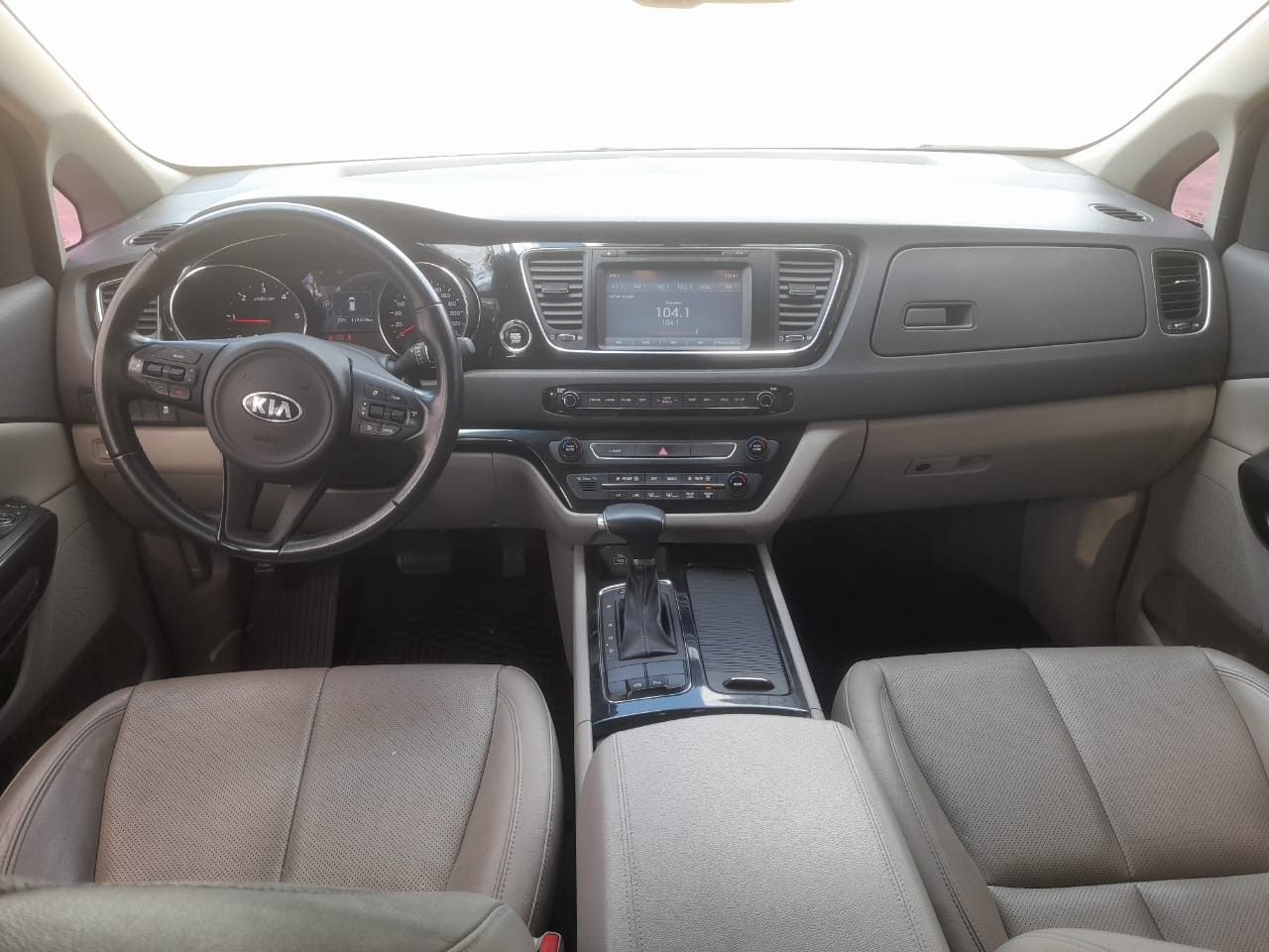 Kia Carnival Usado Financiado en Córdoba, deRuedas