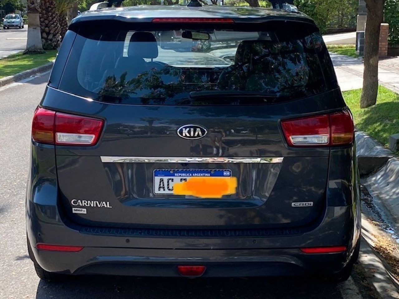 Kia Carnival Usado en Mendoza, deRuedas