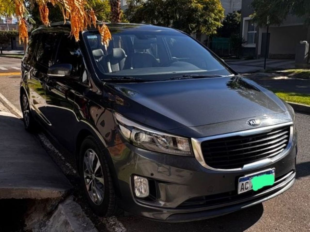 Kia Carnival Usado en Mendoza, deRuedas