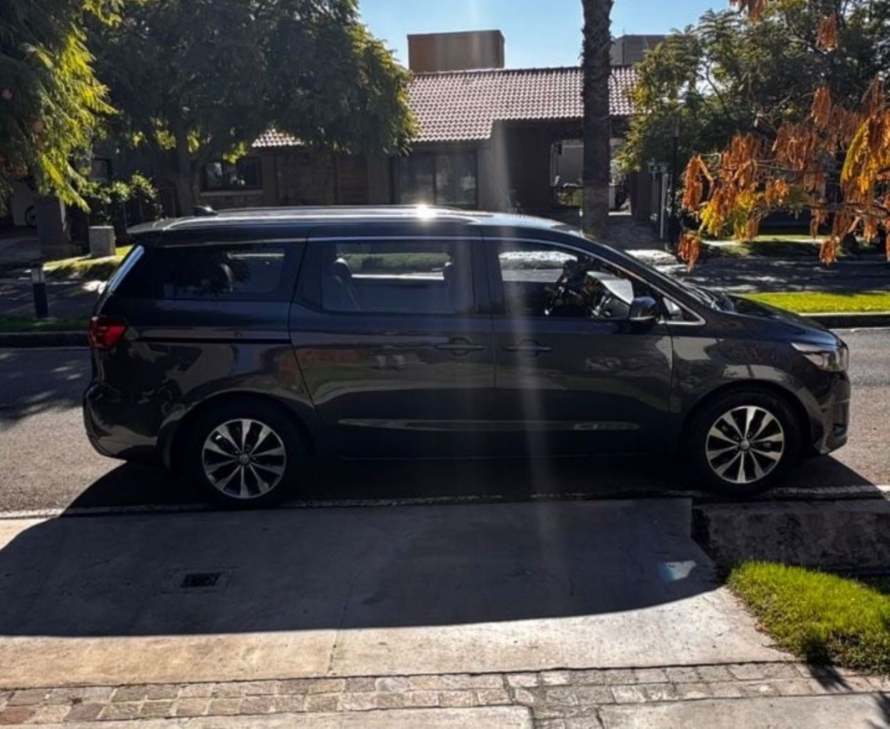 Kia Carnival Usado en Mendoza, deRuedas