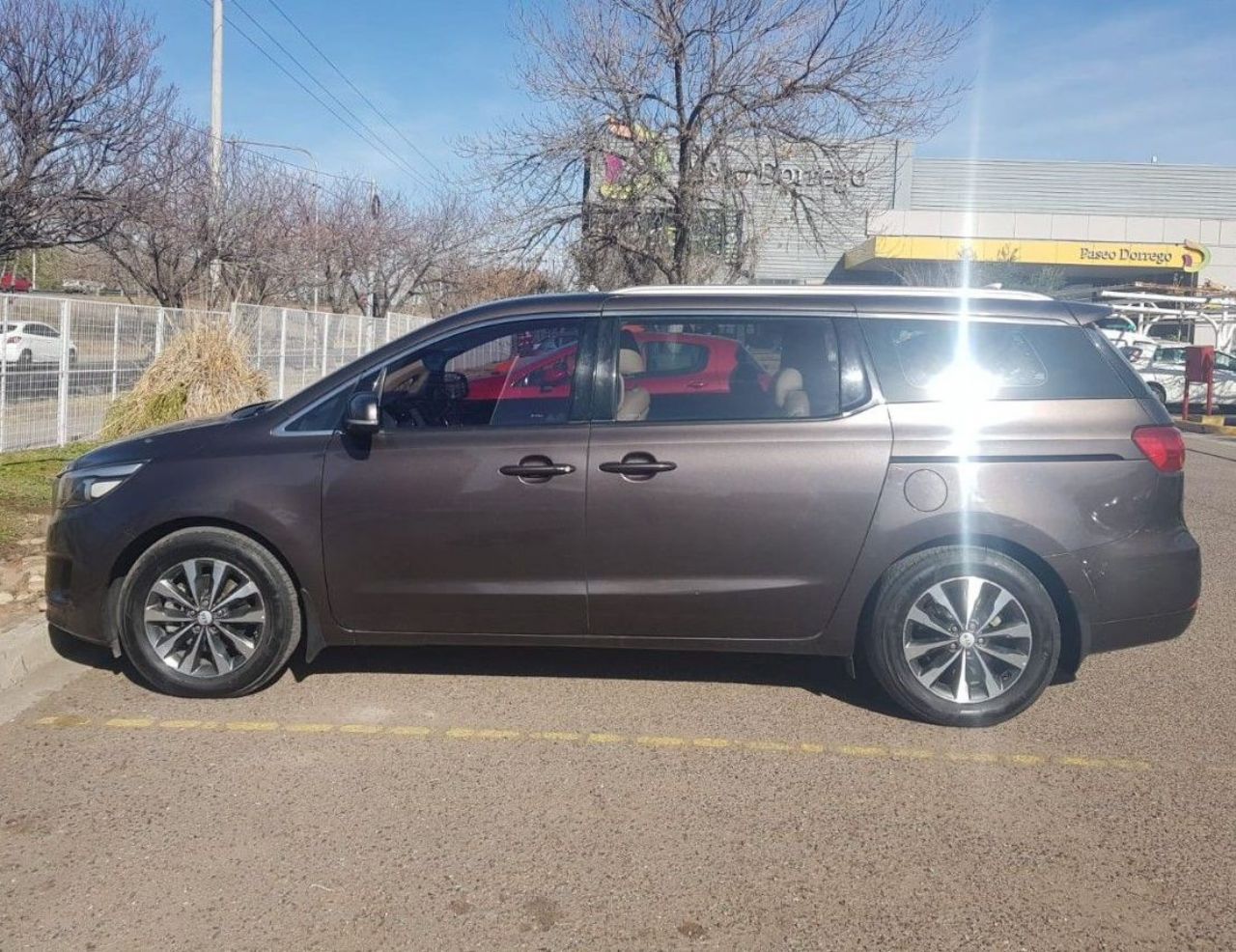 Kia Carnival Usado en Mendoza, deRuedas