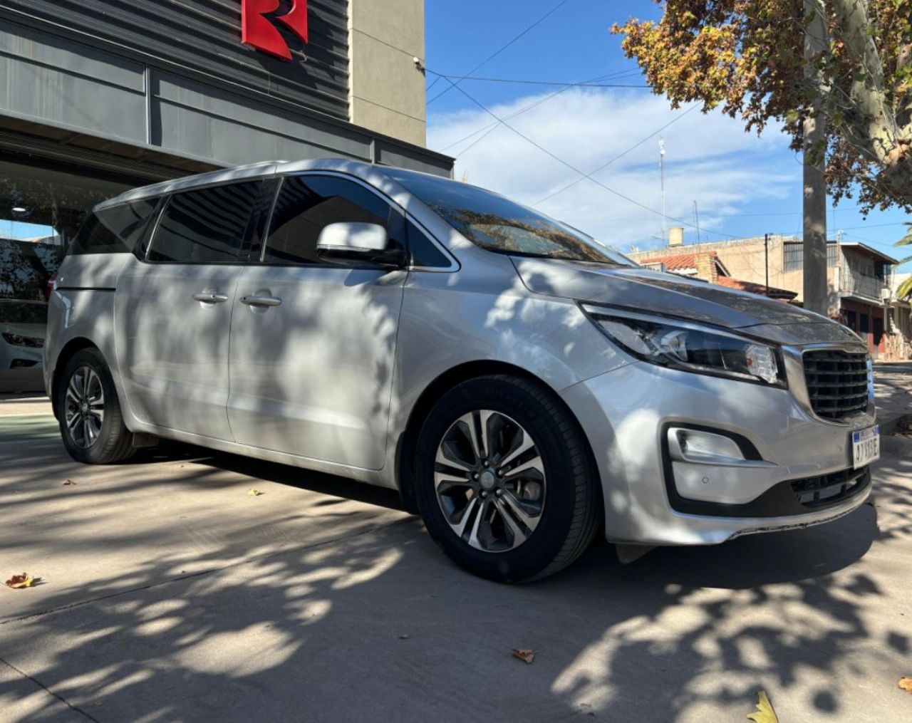 Kia Carnival Usado Financiado en Mendoza, deRuedas