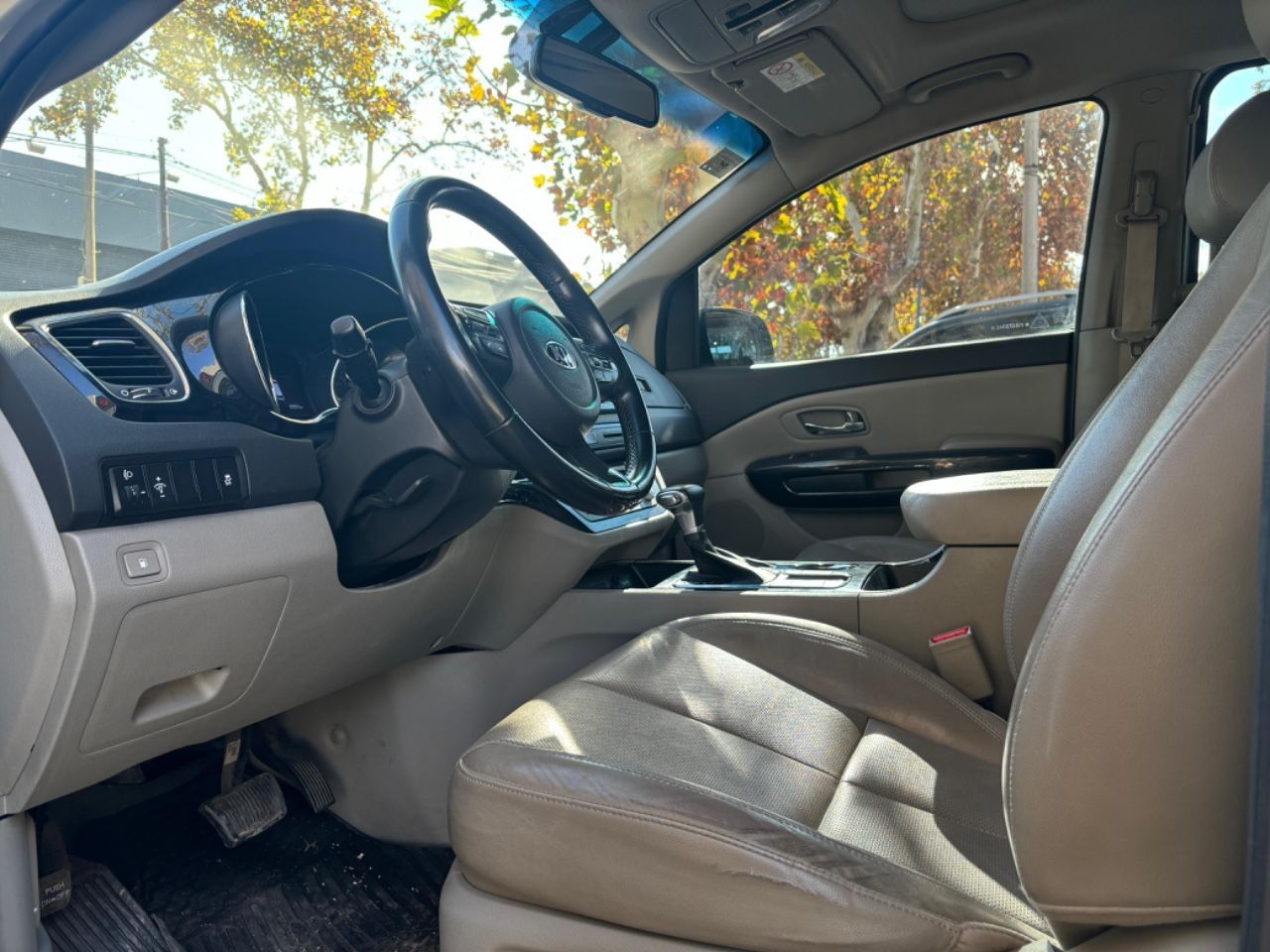 Kia Carnival Usado Financiado en Mendoza, deRuedas