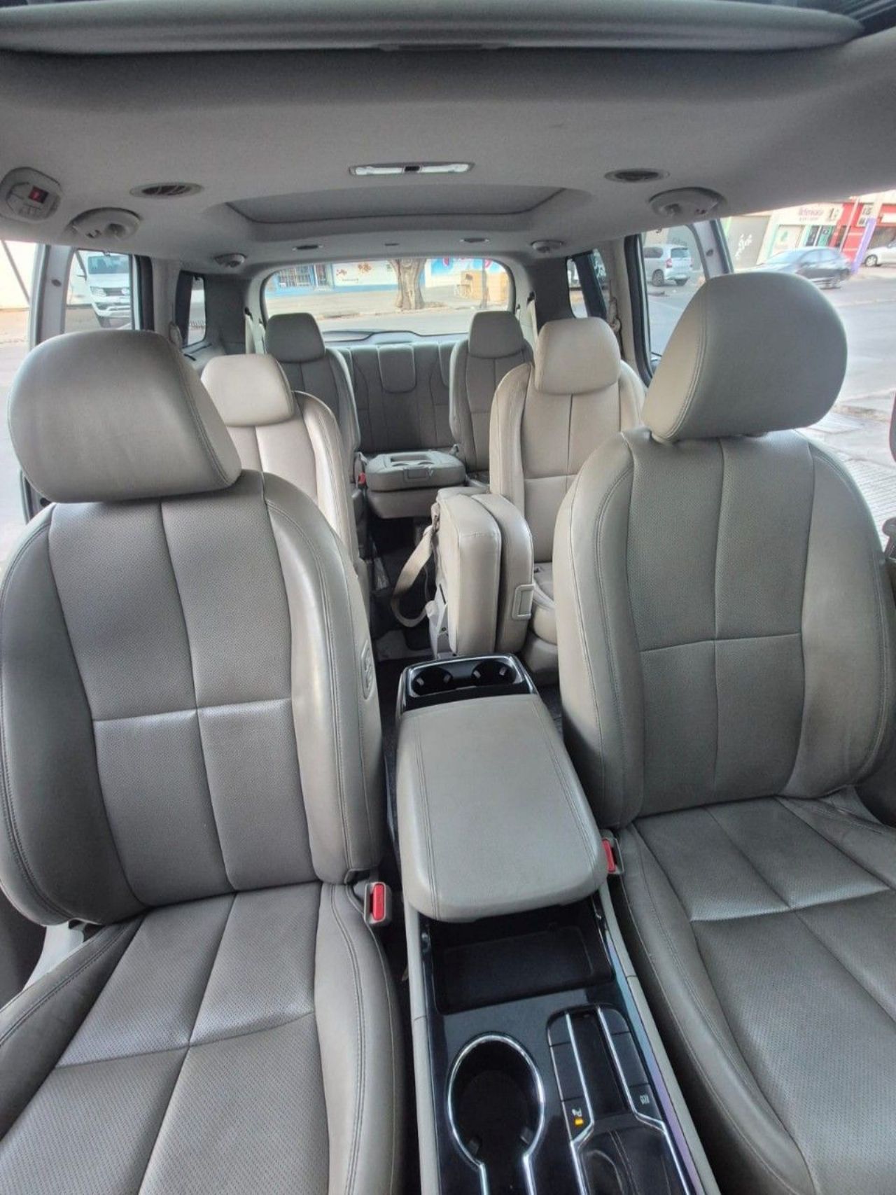 Kia Carnival Usado Financiado en Mendoza, deRuedas