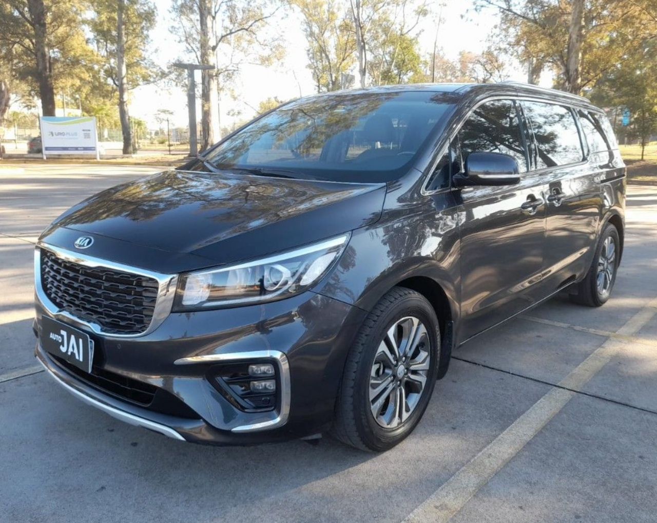 Kia Carnival Usado Financiado en Córdoba, deRuedas