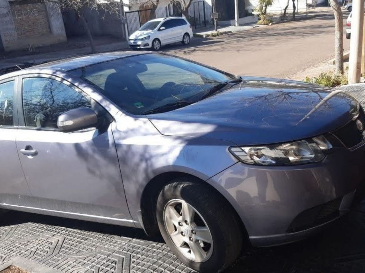 Kia Cerato Usado en Mendoza, deRuedas