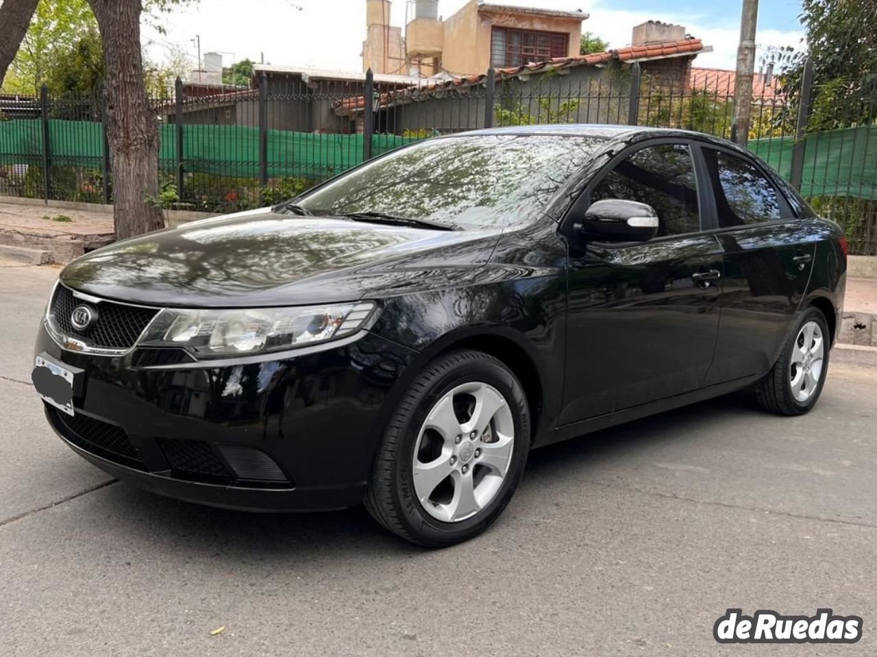 Kia Cerato Usado en Mendoza, deRuedas
