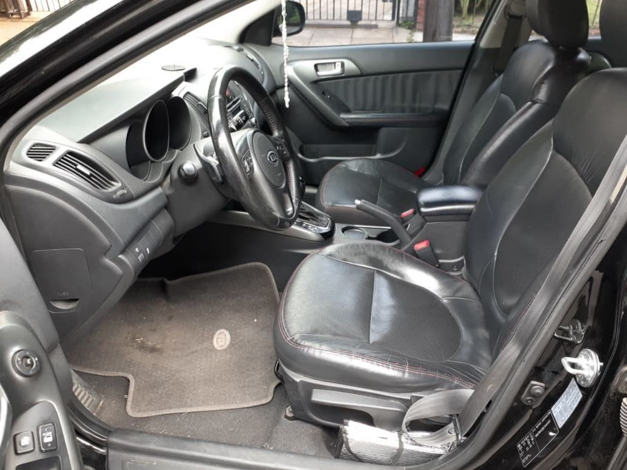 Kia Cerato Usado Financiado en Buenos Aires, deRuedas