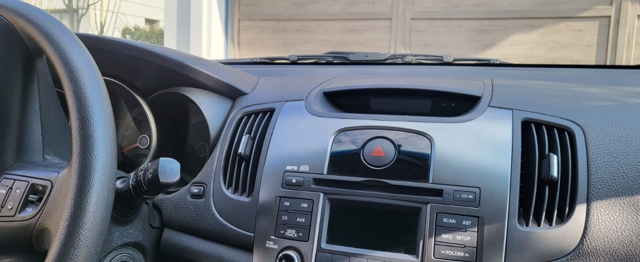 Kia Cerato Usado en Córdoba, deRuedas