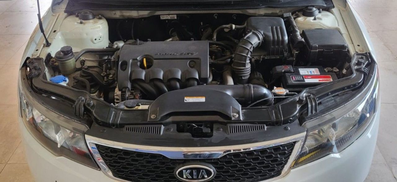 Kia Cerato Usado en Córdoba, deRuedas