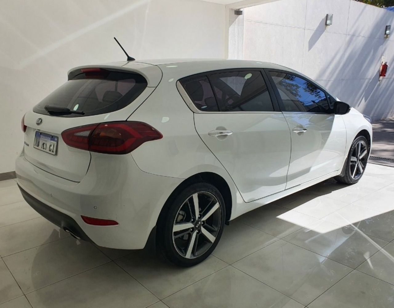 Kia Cerato Usado en Mendoza, deRuedas