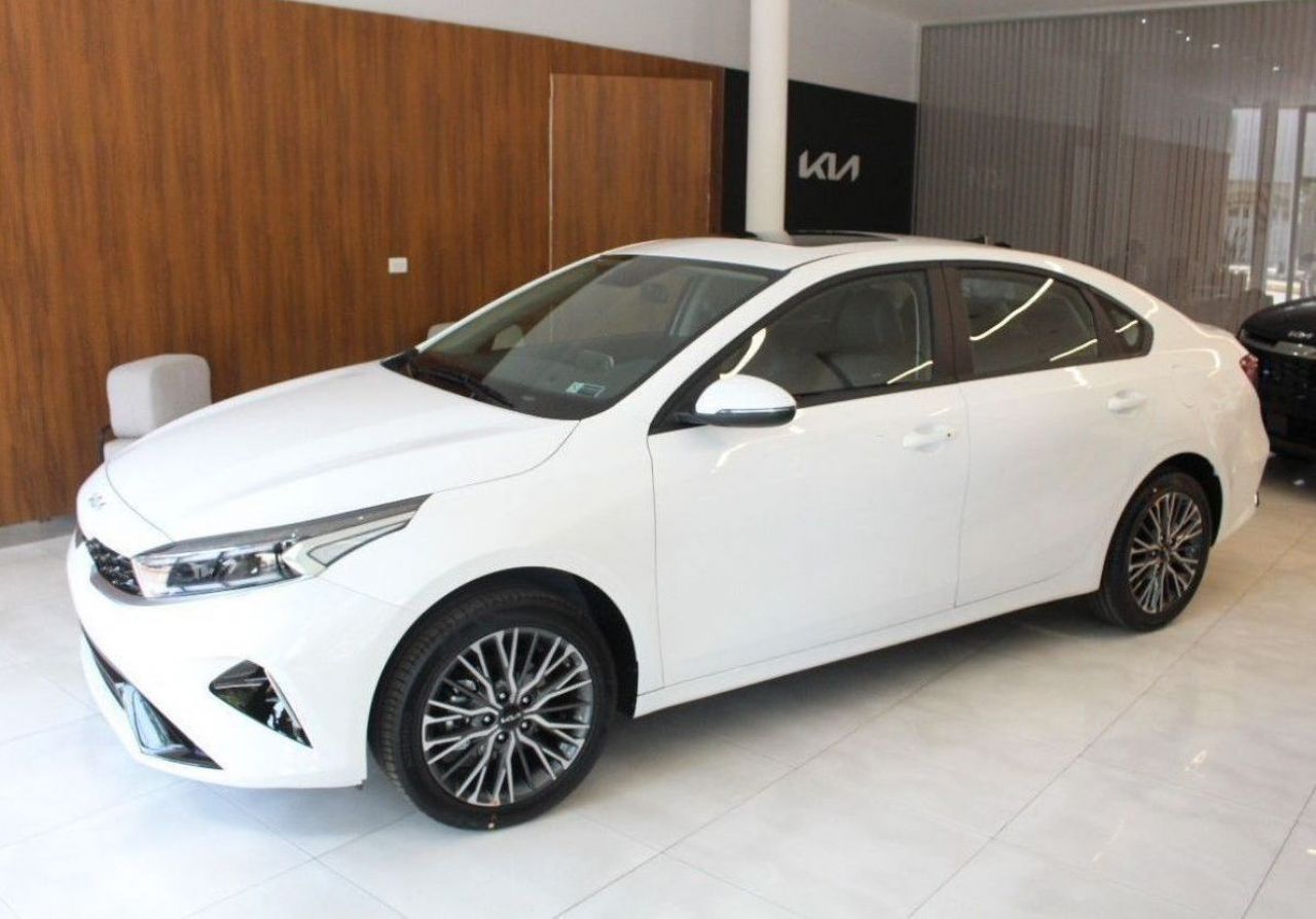 Kia Cerato Nuevo en Mendoza, deRuedas