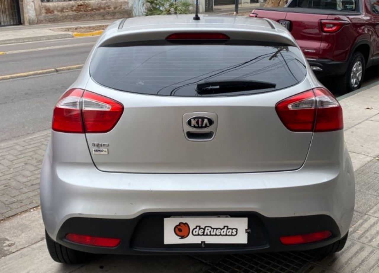 Kia Rio Usado en Mendoza, deRuedas