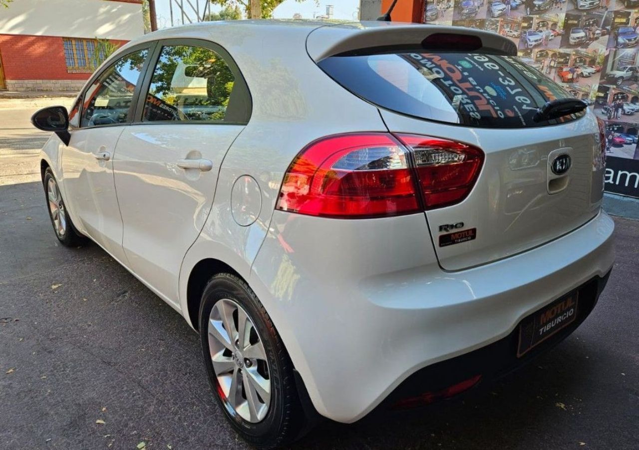 Kia Rio Usado en Mendoza, deRuedas