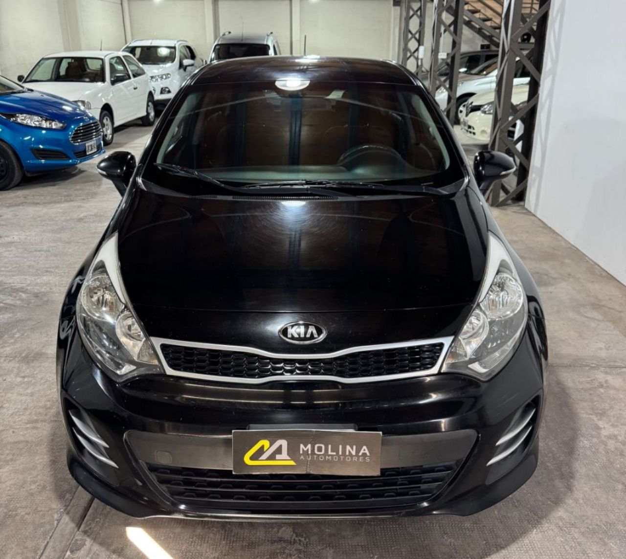 Kia Rio Usado Financiado en Mendoza, deRuedas