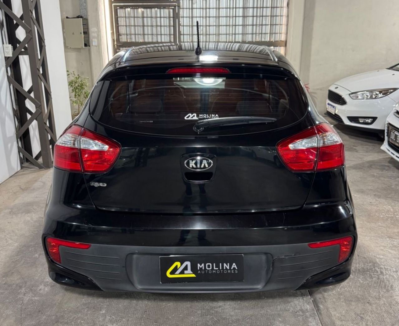 Kia Rio Usado Financiado en Mendoza, deRuedas