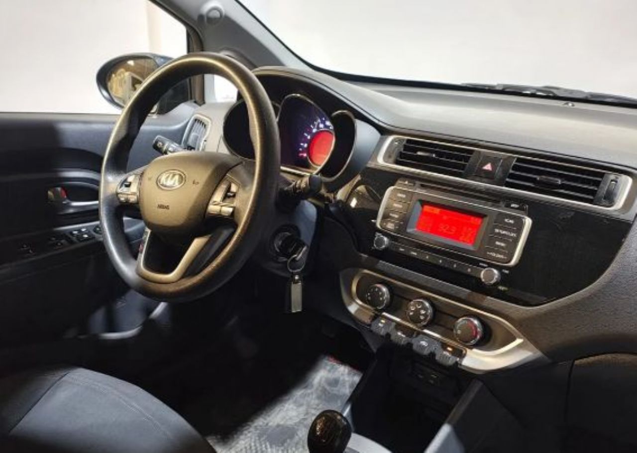 Kia Rio Usado en Córdoba, deRuedas