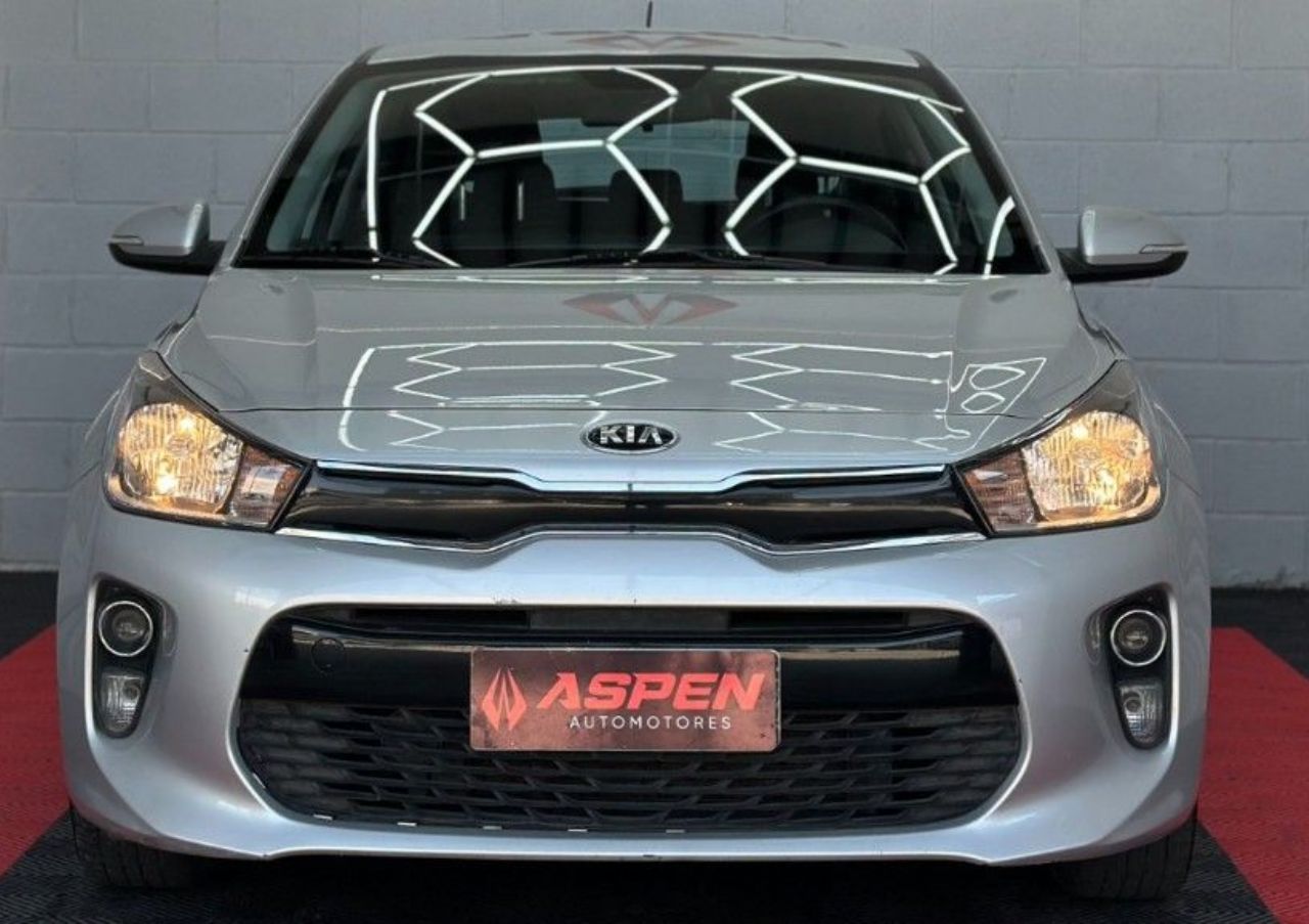 Kia Rio Usado Financiado en Córdoba, deRuedas