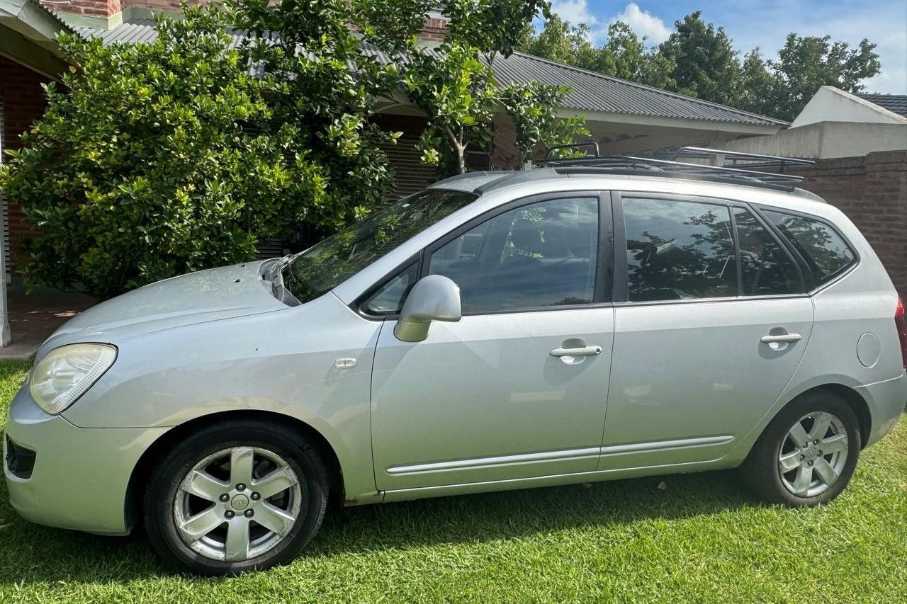 Kia Rondo Usado en Buenos Aires, deRuedas