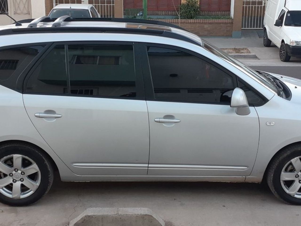 Kia Rondo Usado en Mendoza, deRuedas