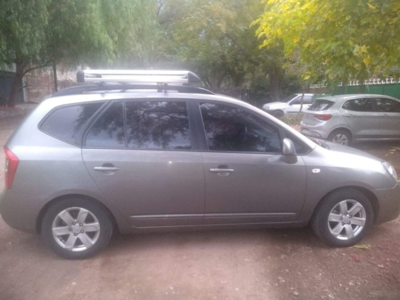 Kia Rondo Usado en Mendoza, deRuedas