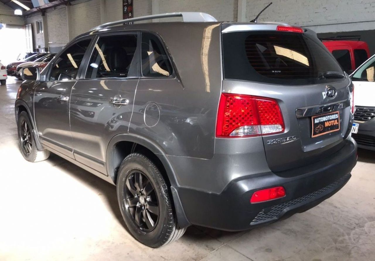 Kia Sorento Usado Financiado en Mendoza, deRuedas