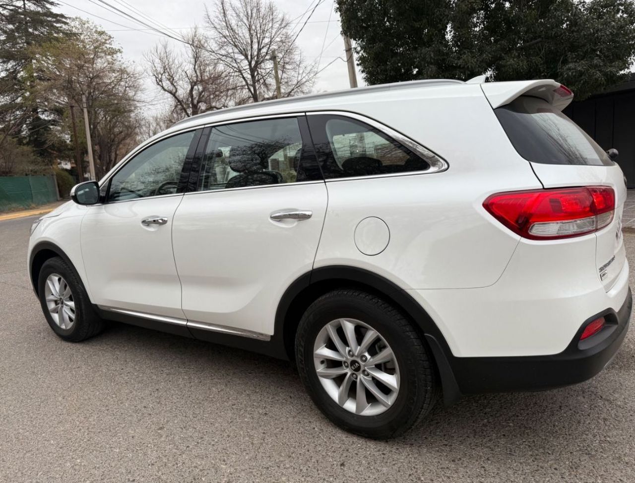 Kia Sorento Usado en San Juan, deRuedas