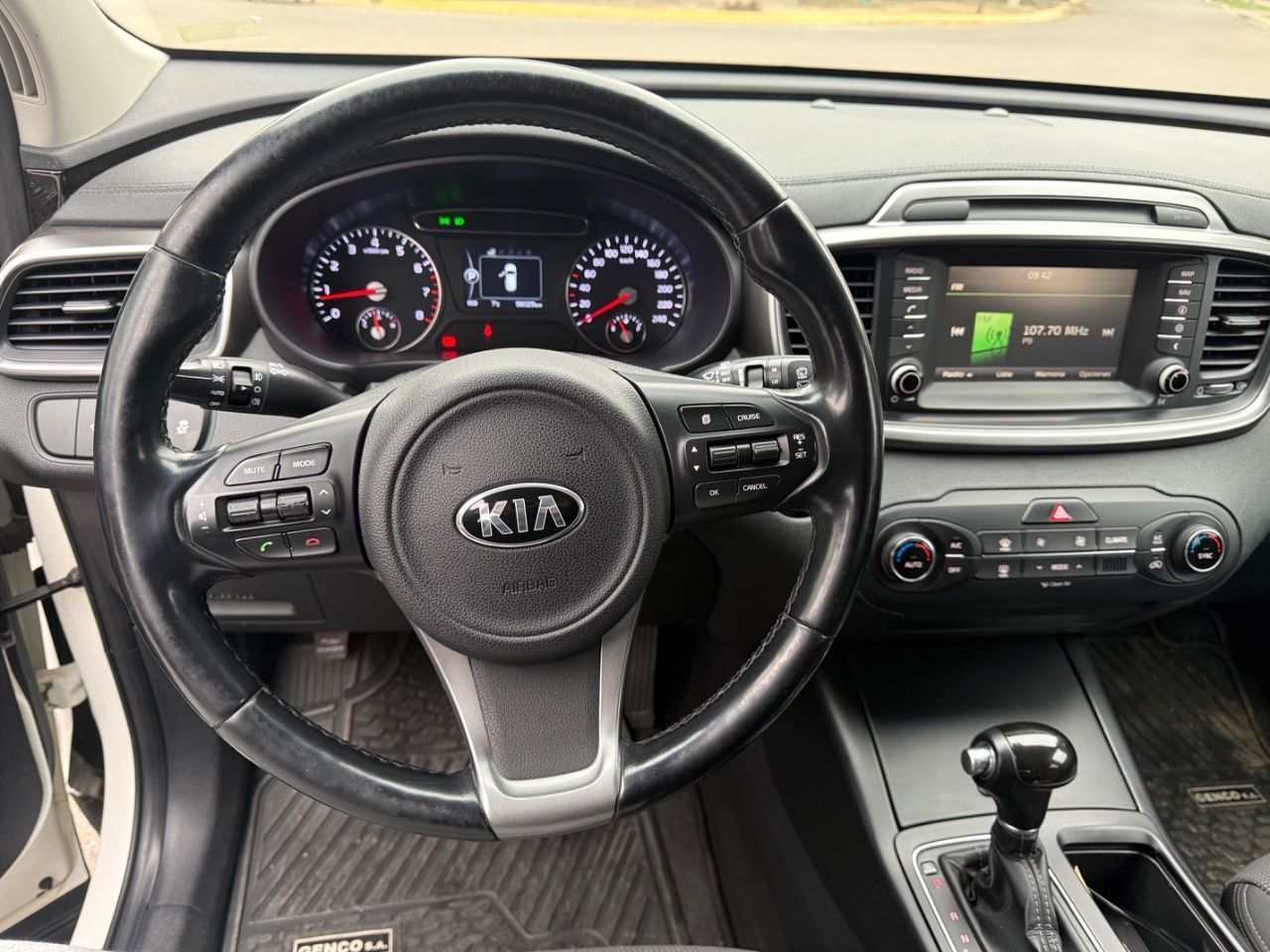 Kia Sorento Usado en San Juan, deRuedas