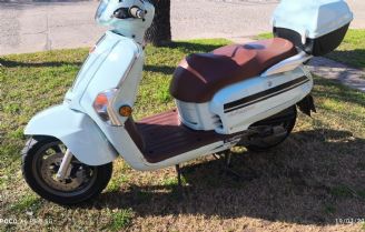 Kymco Like Usada en Santa Fe