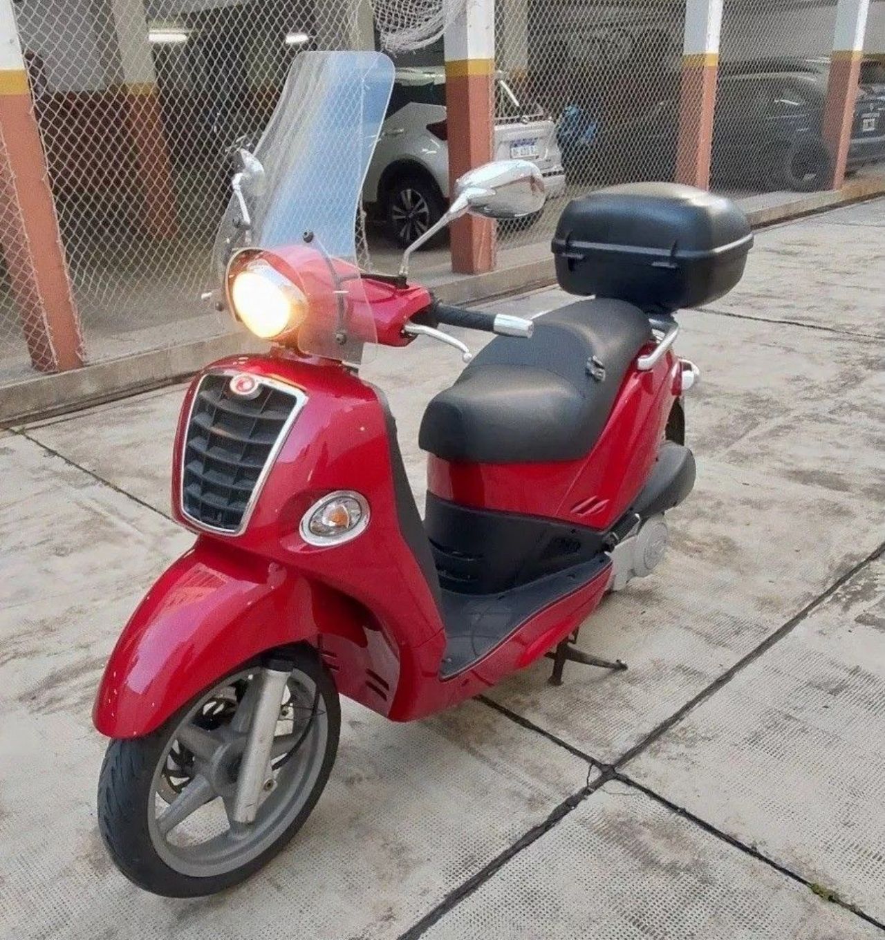 Kymco People Usada en Buenos Aires, deRuedas