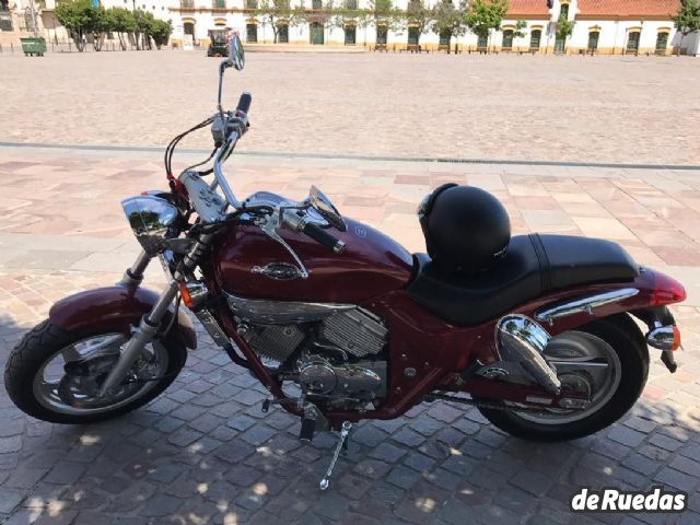 Kymco Venox Usada en Buenos Aires, deRuedas
