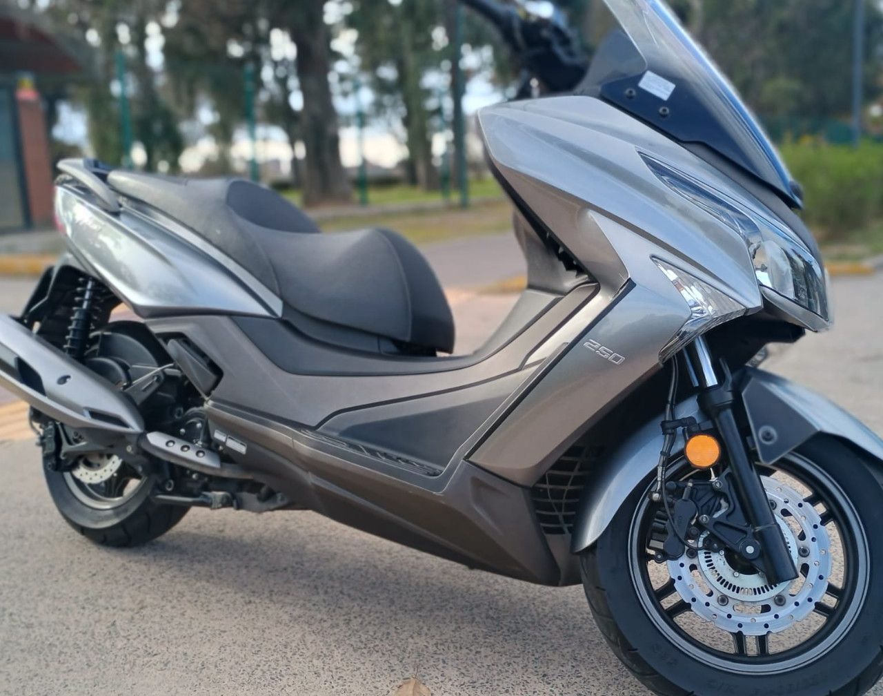 Kymco X Town Usada en Buenos Aires, deRuedas
