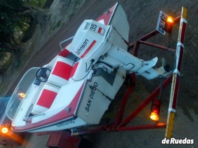 Lancha Bermuda Usado en Mendoza, deRuedas