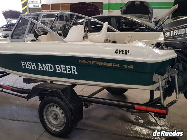 Lancha Mariner Usado en Mendoza, deRuedas