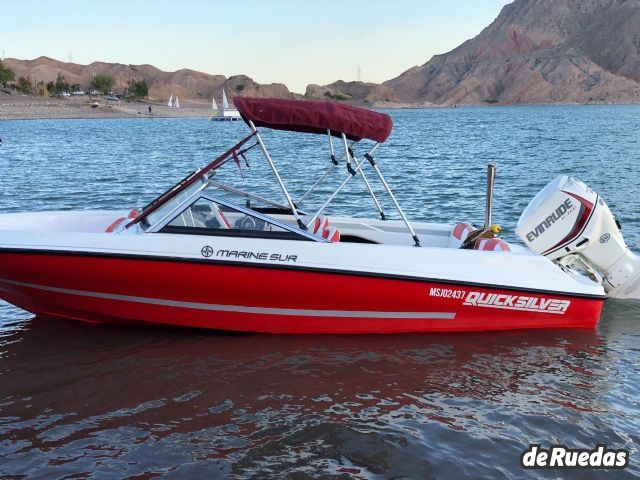 Lancha Quicksilver Usado en San Juan, deRuedas