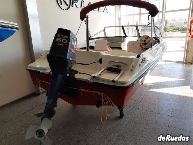 Lancha Quicksilver Usado en Mendoza, deRuedas