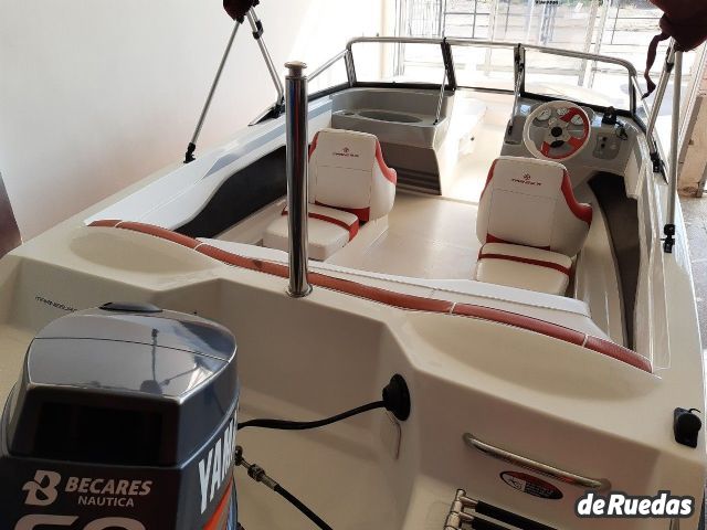 Lancha Quicksilver Usado en Mendoza, deRuedas
