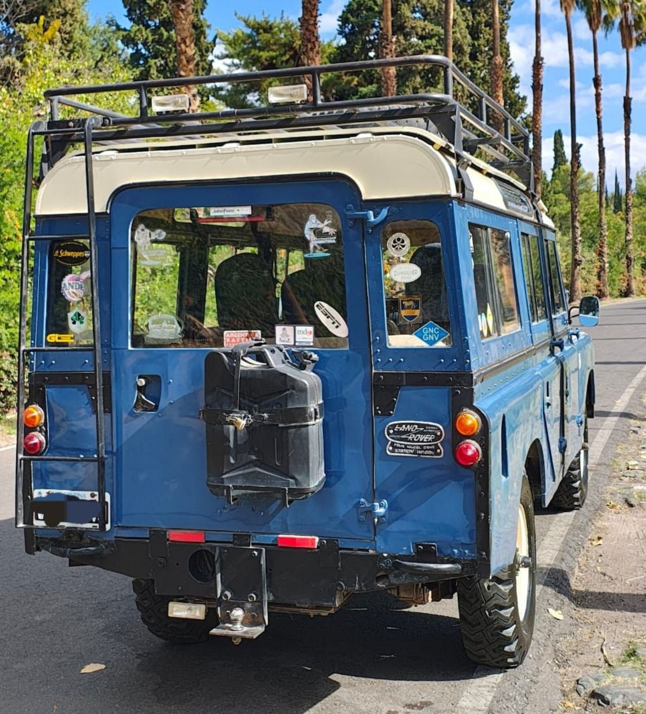 Land Rover 109 - Serie 2A Usada en Mendoza, deRuedas