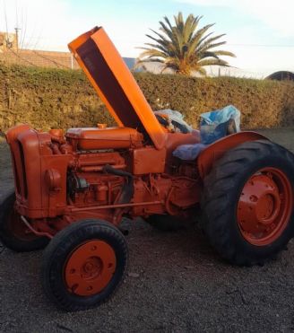 Maq. Agrícola Tractor Usado en Mendoza