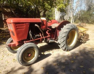Maq. Agrícola Tractor Usado en Mendoza