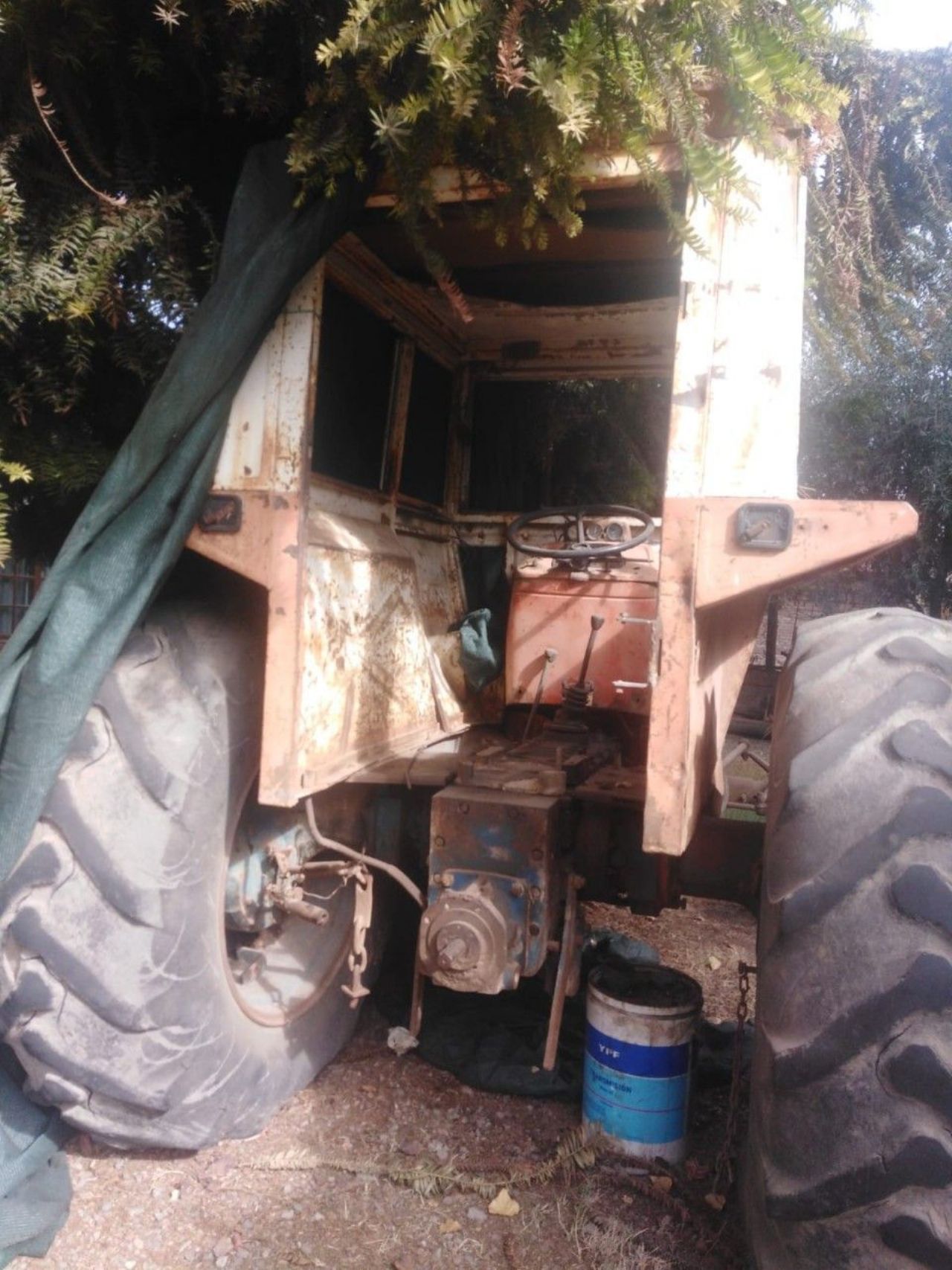 Maq. Agrícola Tractor Usado en Mendoza, deRuedas