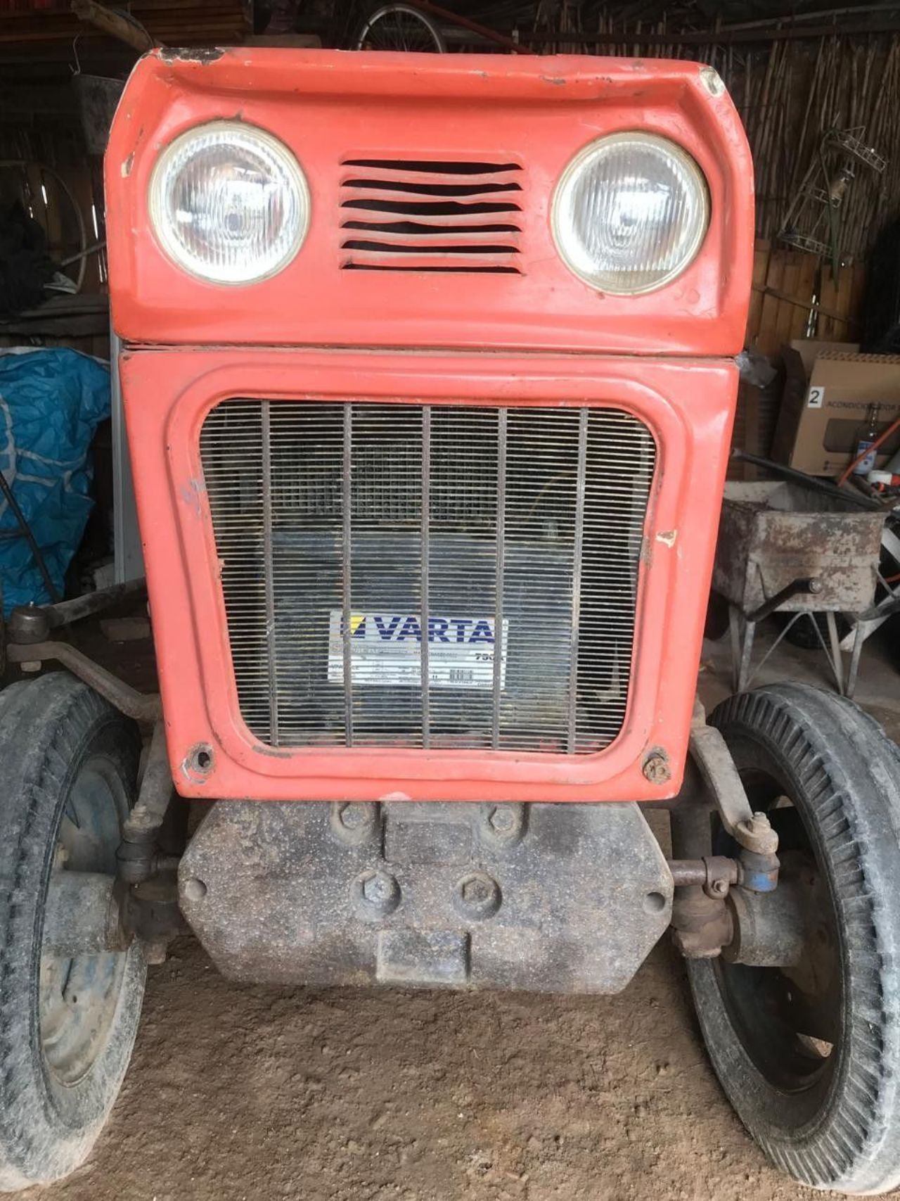 Maq. Agrícola Tractor Usado en Mendoza, deRuedas