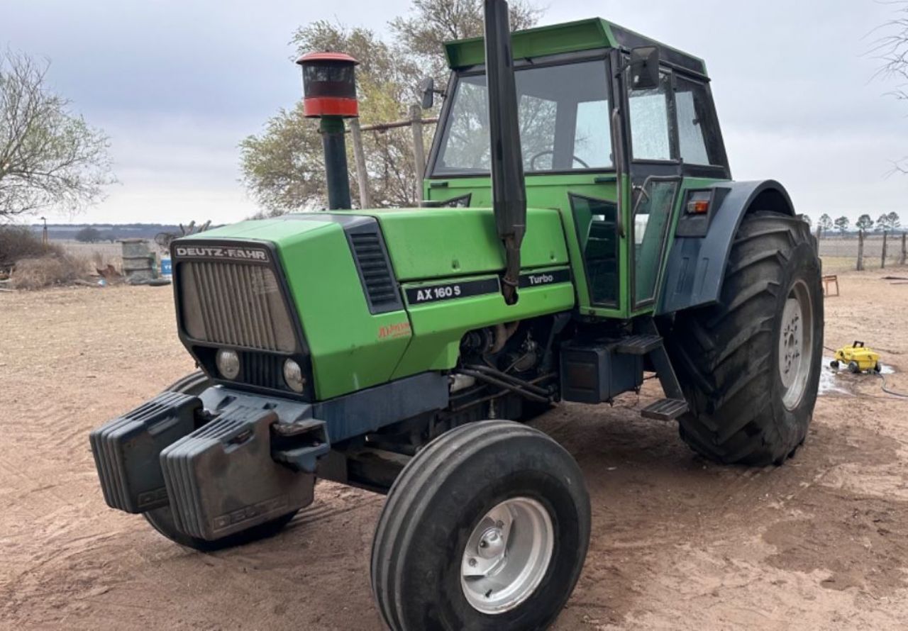 Maq. Agrícola Tractor Usado en San Luis, deRuedas