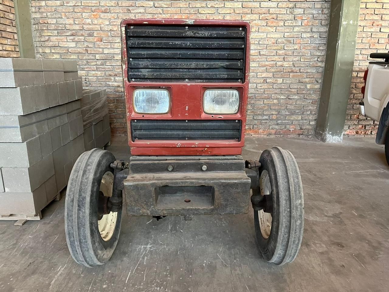 Maq. Agrícola Tractor Usado en Mendoza, deRuedas