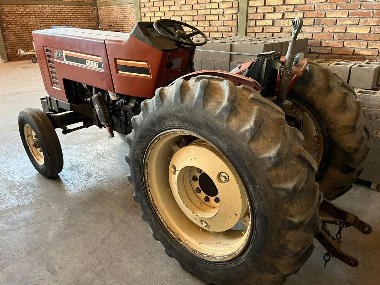 Maq. Agrícola Tractor Usado en Mendoza, deRuedas