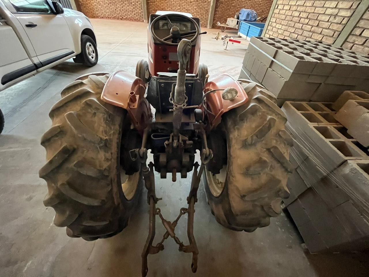 Maq. Agrícola Tractor Usado en Mendoza, deRuedas