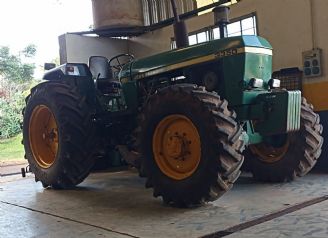 Maq. Agrícola Tractor Usado en Mendoza