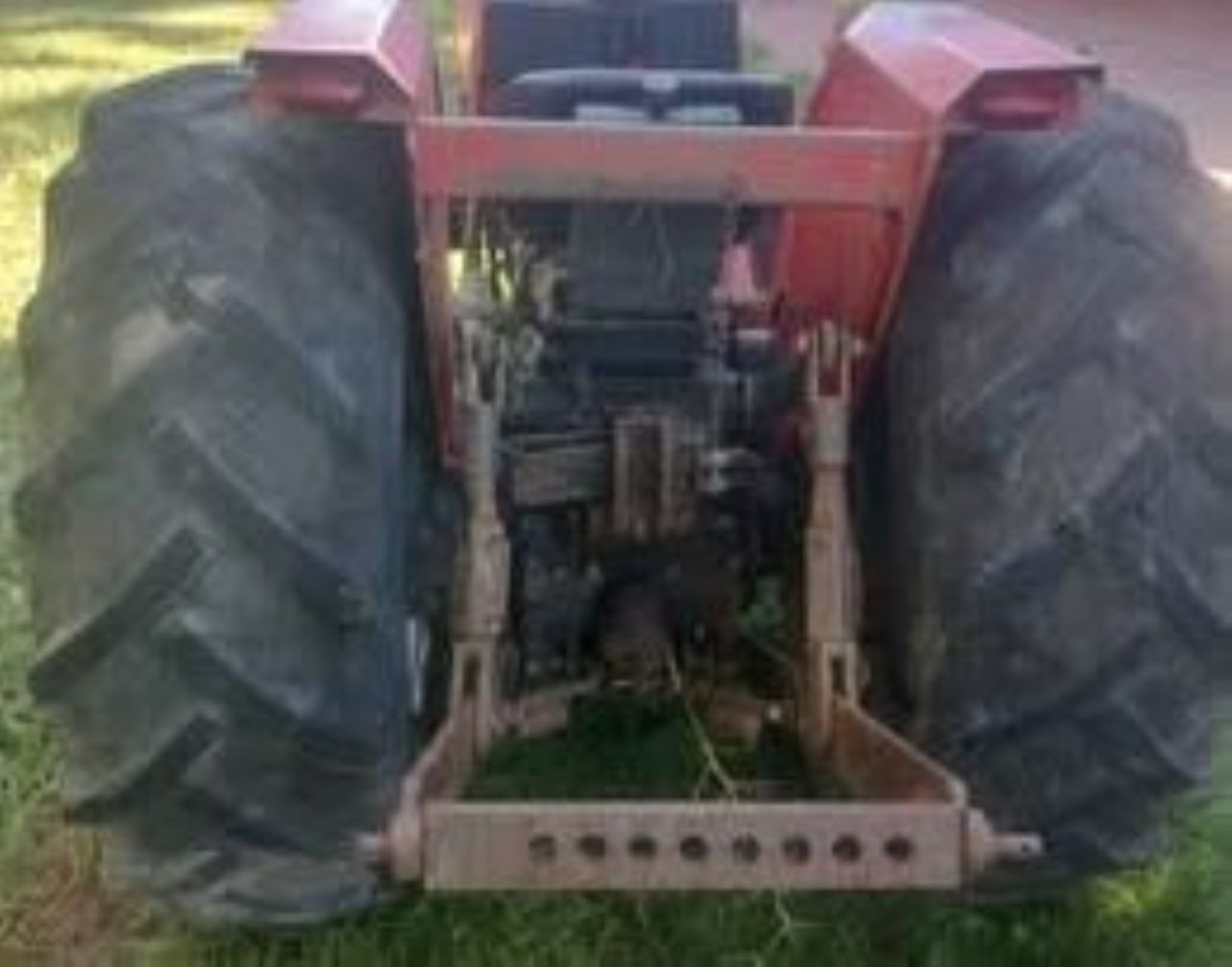 Maq. Agrícola Tractor Usado en Mendoza, deRuedas