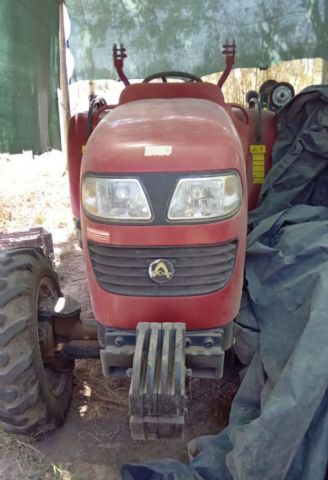 Maq. Agrícola Tractor Usado en Mendoza